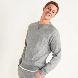 Old Navy Men’s Classic Crewneck Raglan Sleeve Sweatshirt